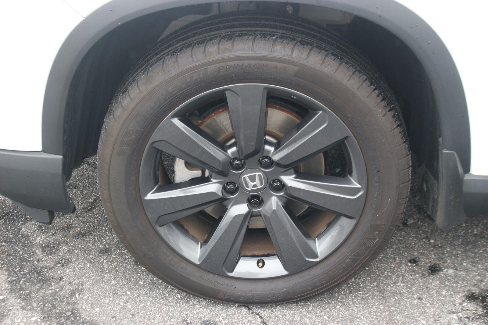 Used 2025 White Honda Sport image 37