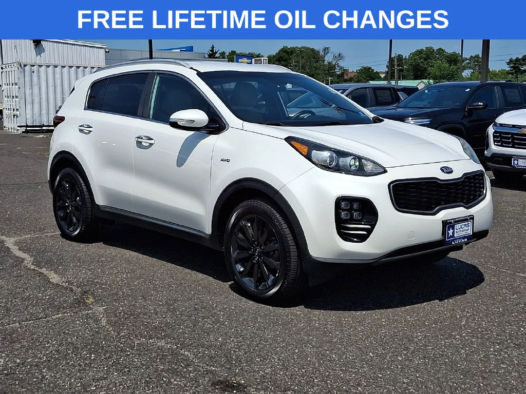 Used 2019 White Kia EX image 1