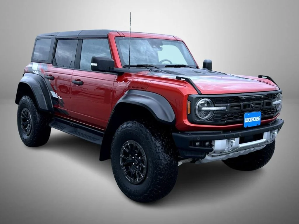 Used 2023 Red Ford Raptor image 3