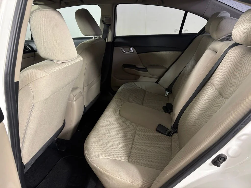 Used 2015  Honda EX image 37