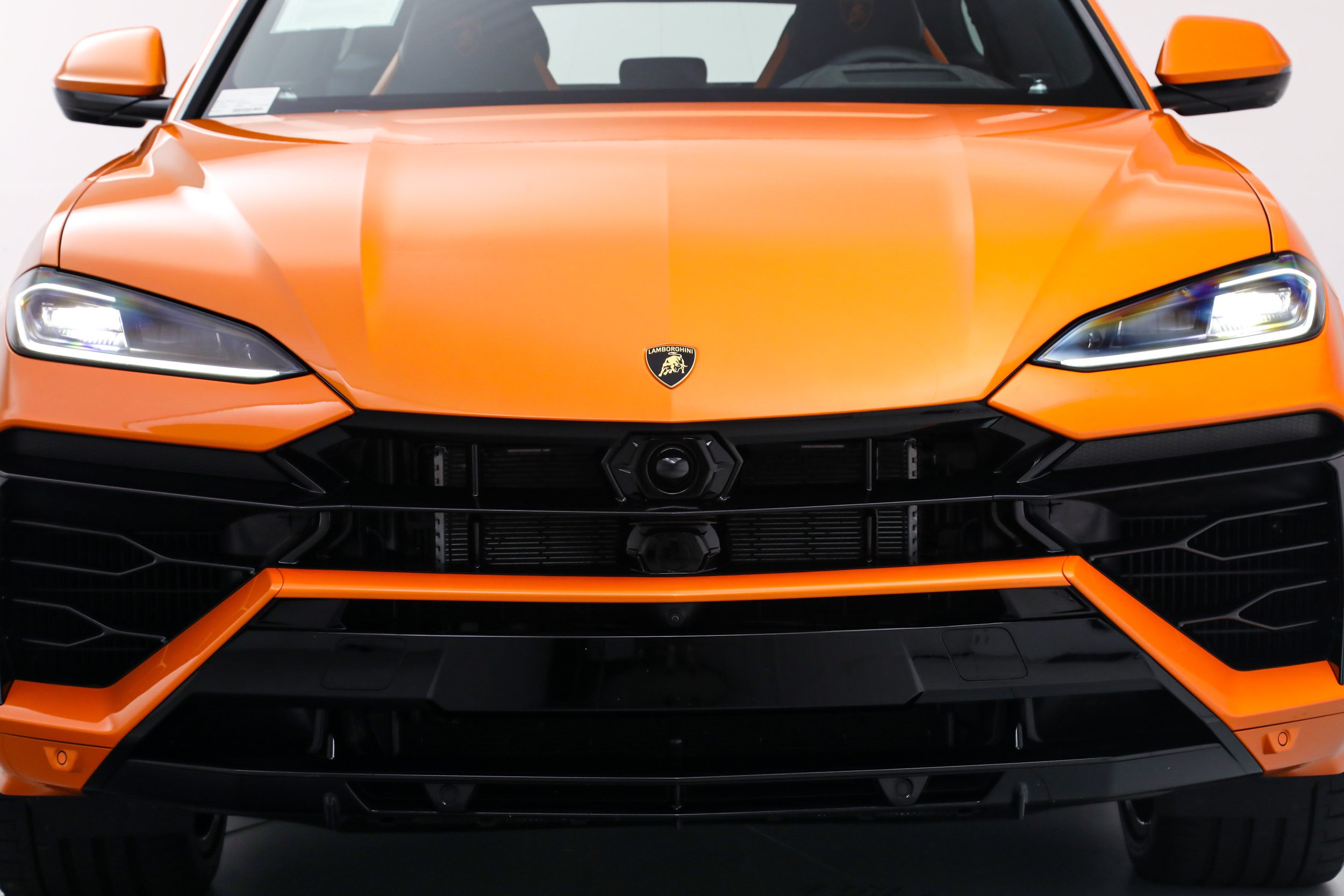 Used 2026 Orange Lamborghini SE image 9