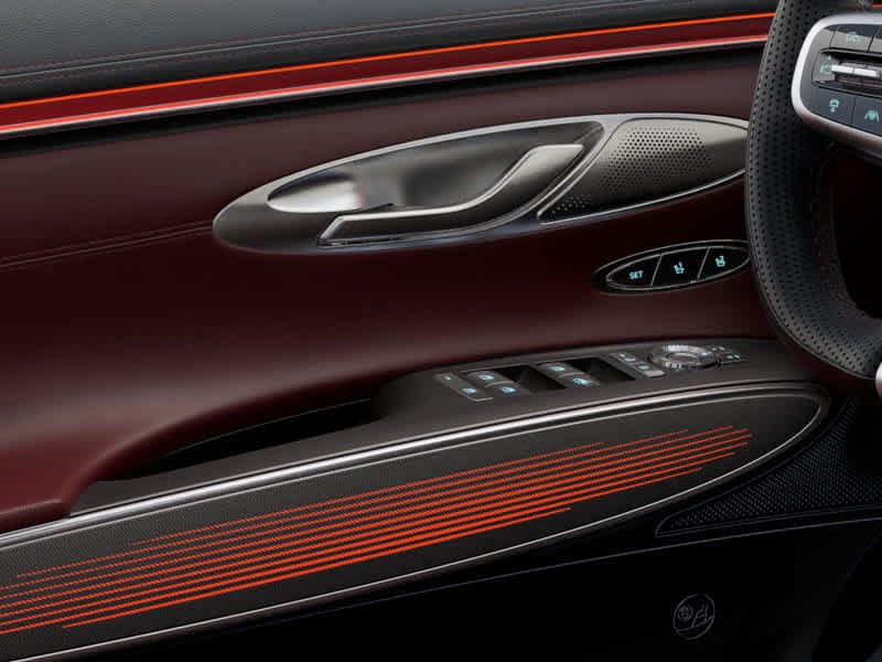 New 2027 Savile Silver Genesis 2.5T SPORT PRESTIGE image 23