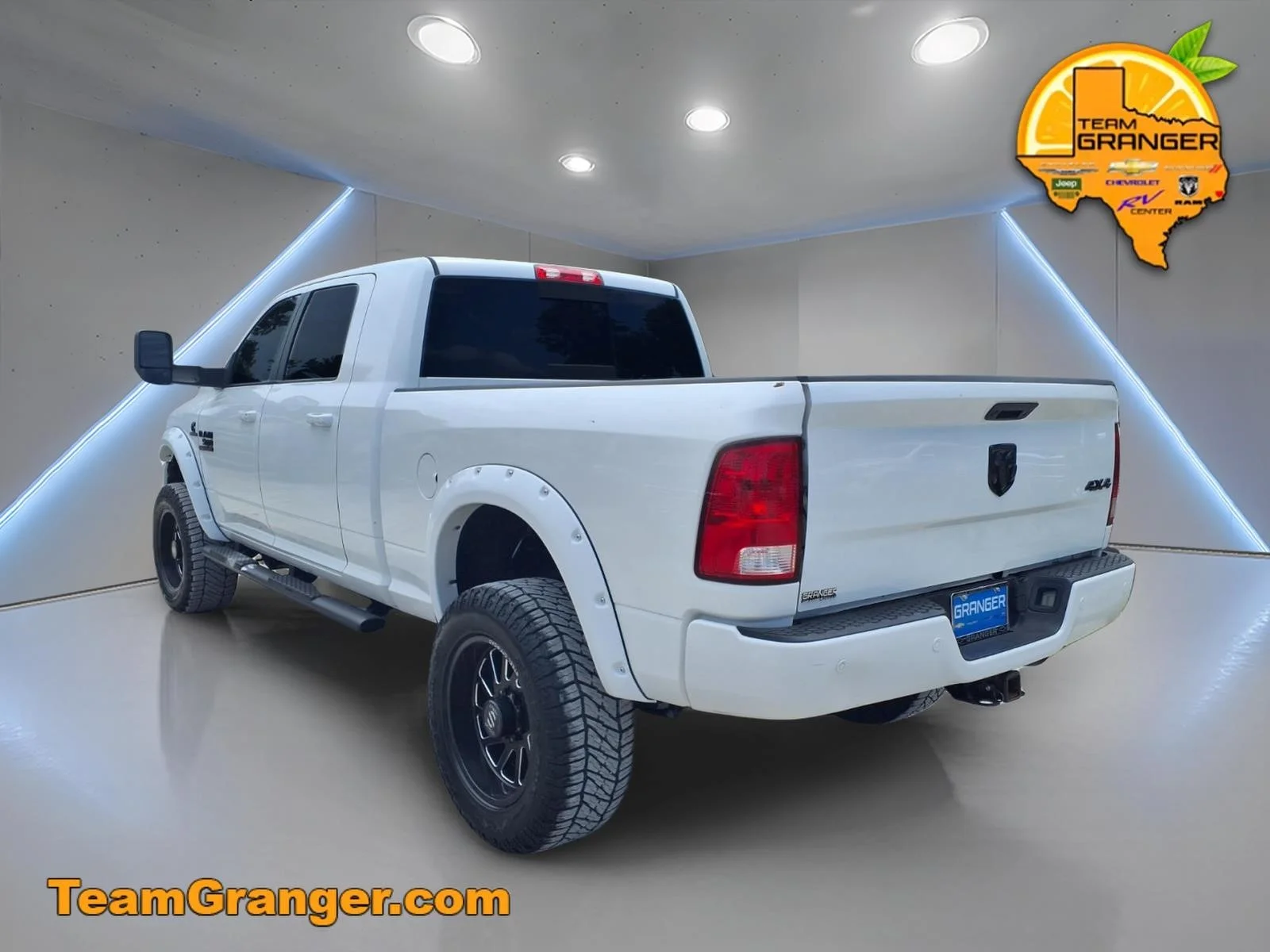 3C6UR5ML3JG347724