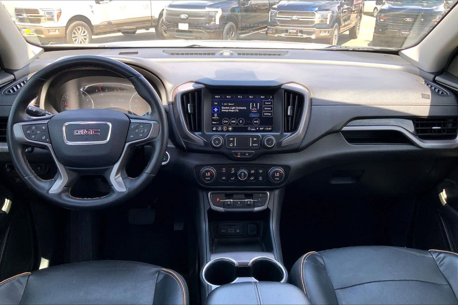 Used 2023 Sterling Metallic GMC AT4 image 16
