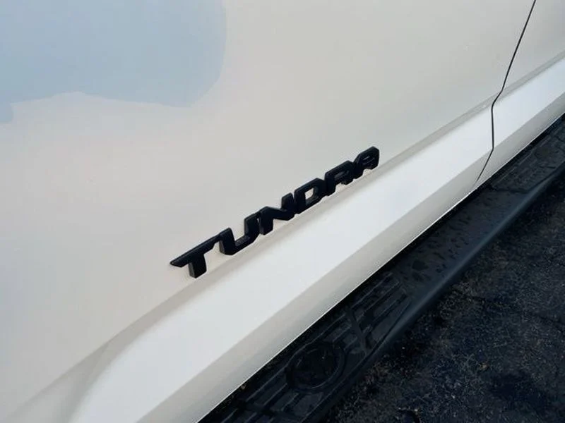 2026 Toyota Tundra Limited - Photo 11