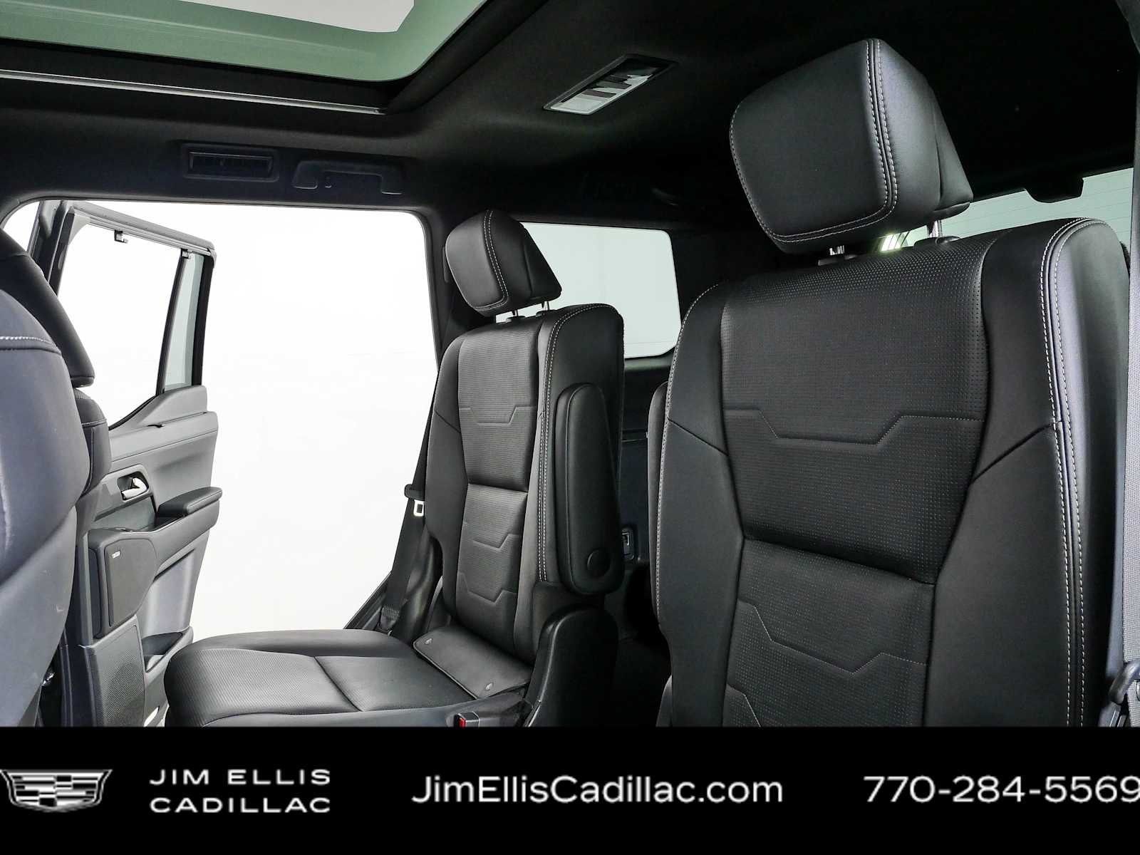 Used 2024  Lexus GX 550 Luxury image 21
