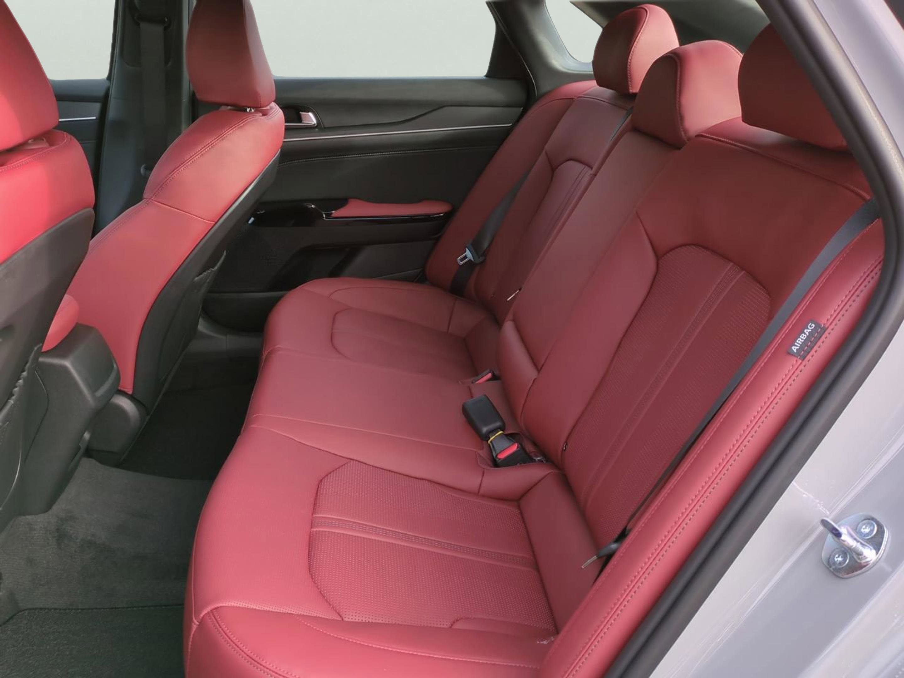 New 2026 Wolf Gray Kia GT-Line image 15