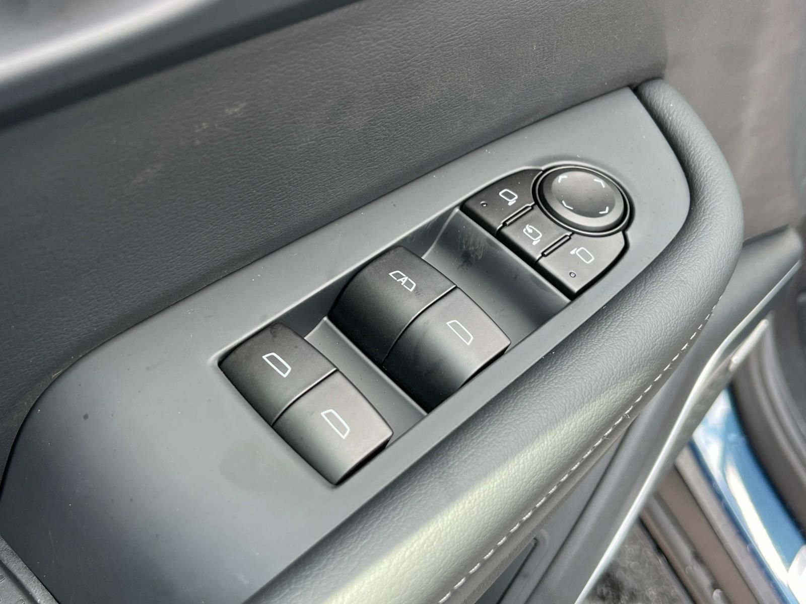 2026 Buick Enclave Preferred - Photo 23