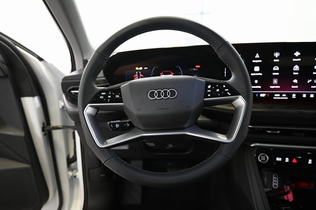 2025 Audi Q5 Premium photo 3