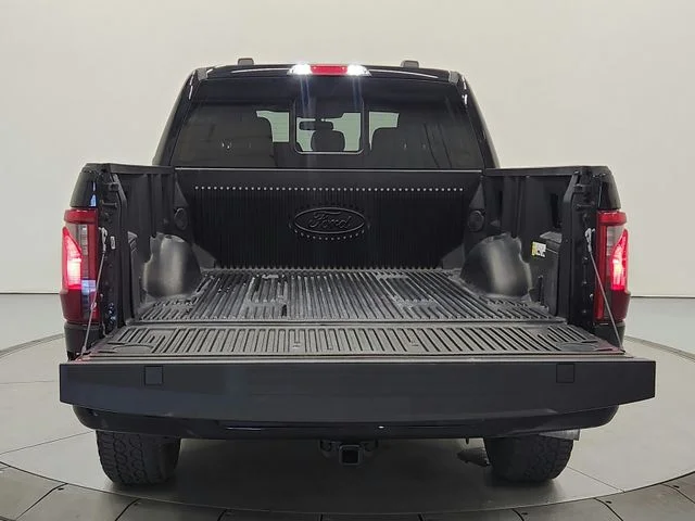 Used 2024 Black Ford XLT image 35