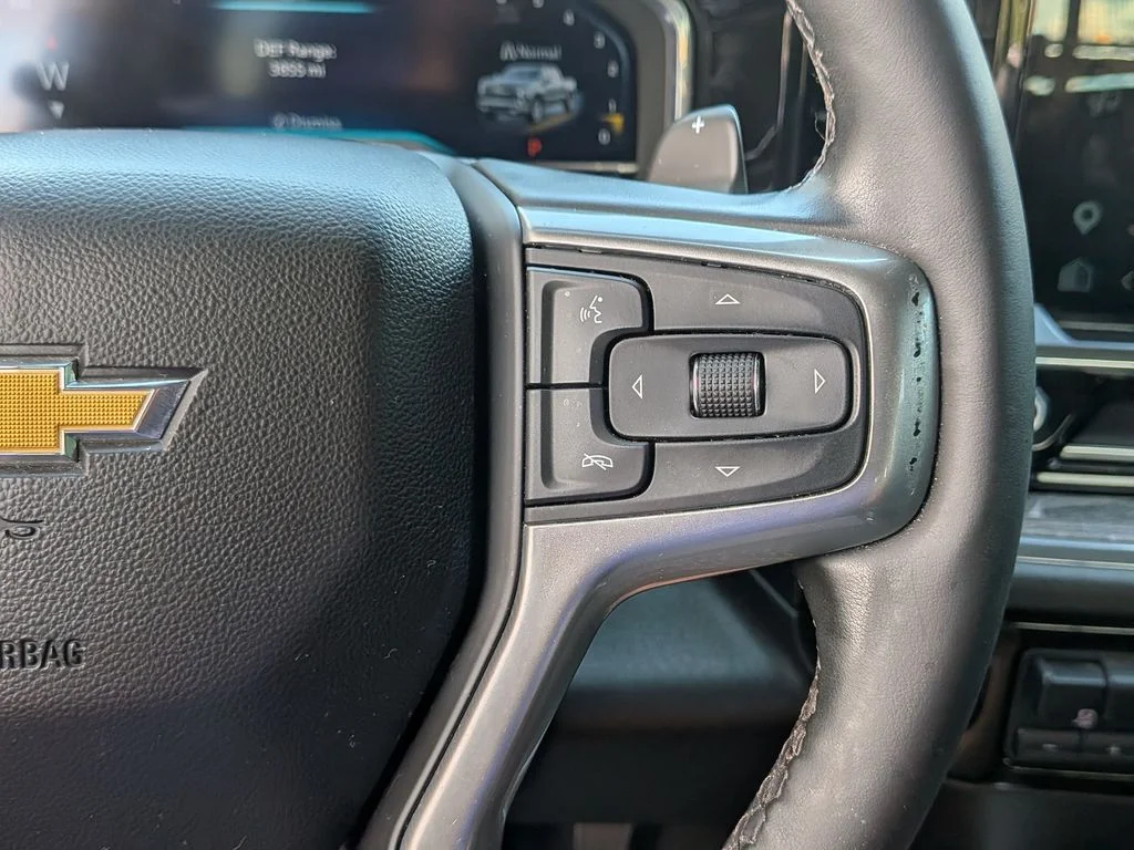 Used 2025 Gray Chevrolet LTZ image 16