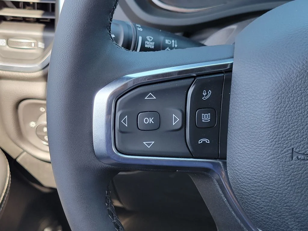 2026 Ram Ram 2500 Pickup photo 4