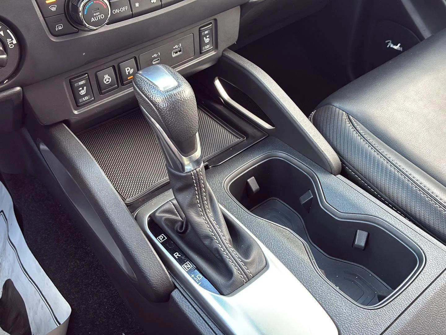 Used 2023 Glacier White Nissan SV image 26