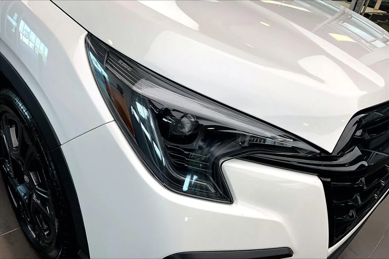 Used 2023 Crystal White Pearl Subaru Onyx Edition Limited image 27