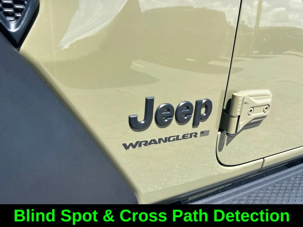 Certified Used 2025 Green Jeep Sport S image 21