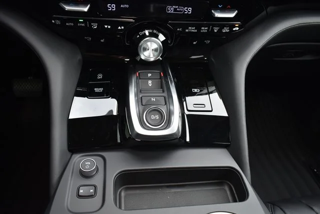 New 2026 Platinum White Pearl Acura Technology Package image 20