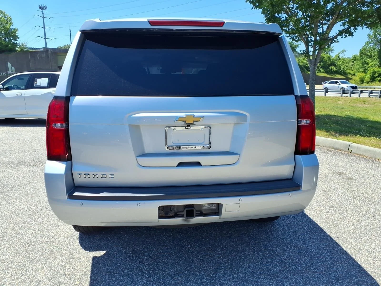 Used 2016 Silver Ice Metallic Chevrolet LT image 7