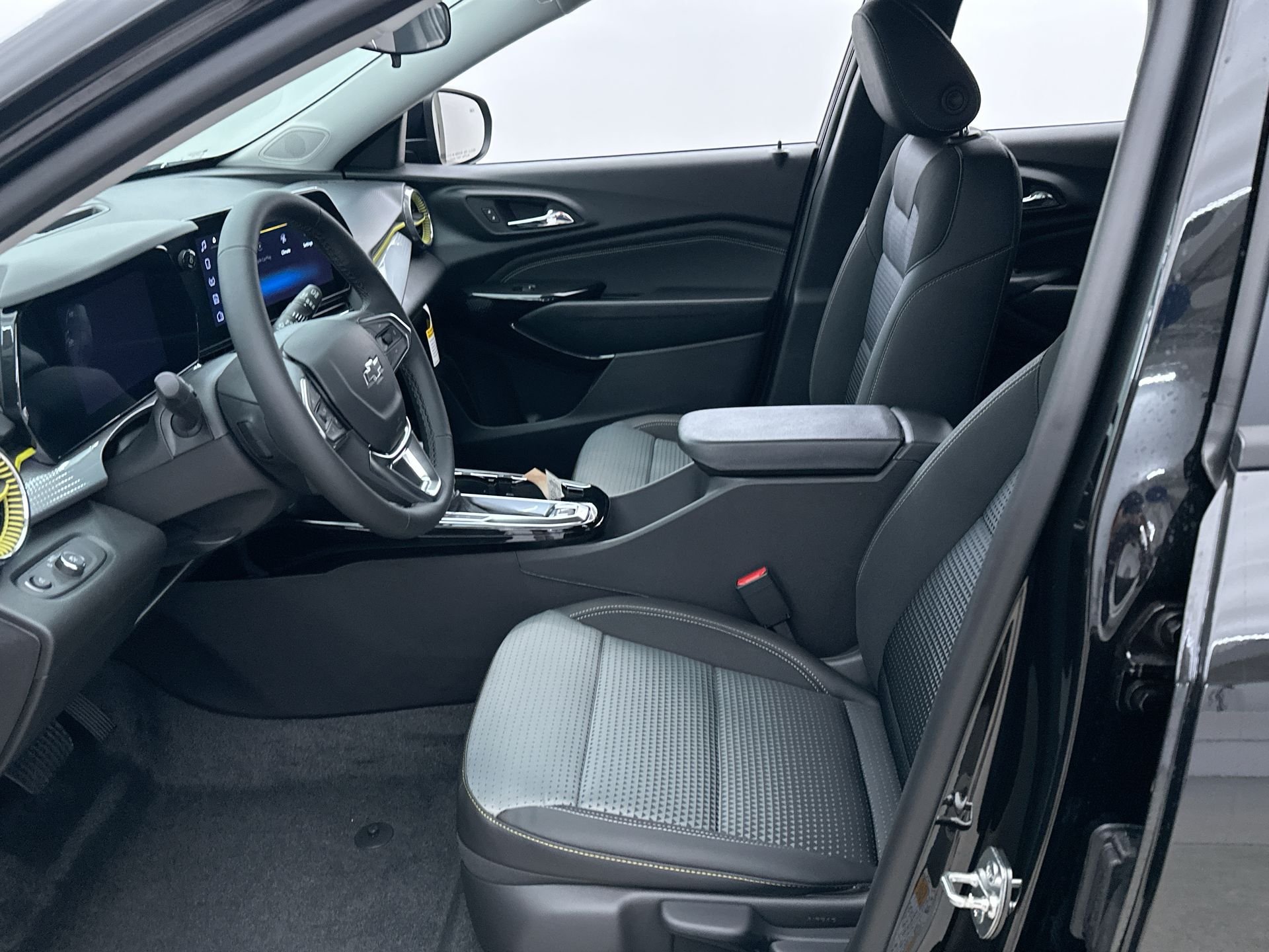 New 2026 Mosaic Black Metallic Chevrolet LT image 63