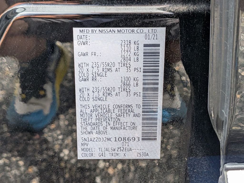 Used 2021 Black Nissan Platinum image 32