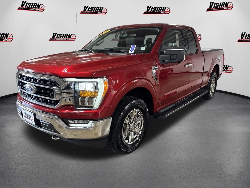 Used 2021 Red Ford XLT image 1