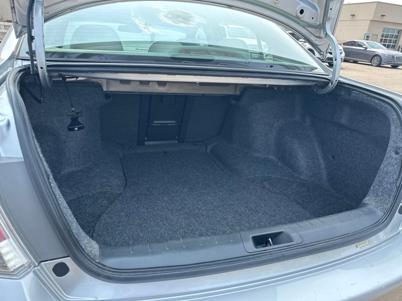 Used 2012 Silver Honda LX image 24