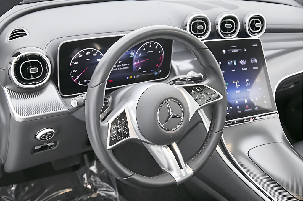 2024 Mercedes-Benz GLC GLC 300 - Photo 20