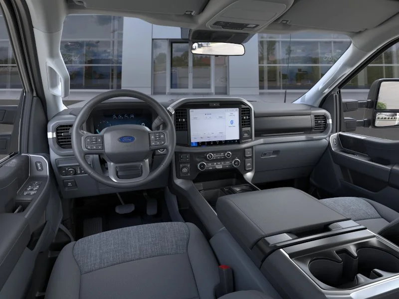 New 2026 Oxford White Ford XLT image 38