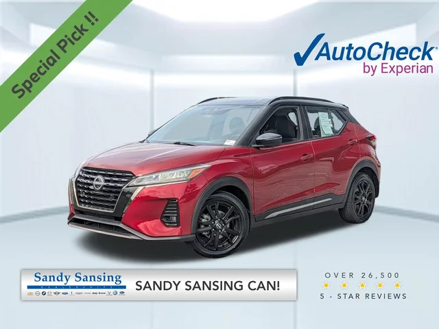 2022 Nissan Kicks SR