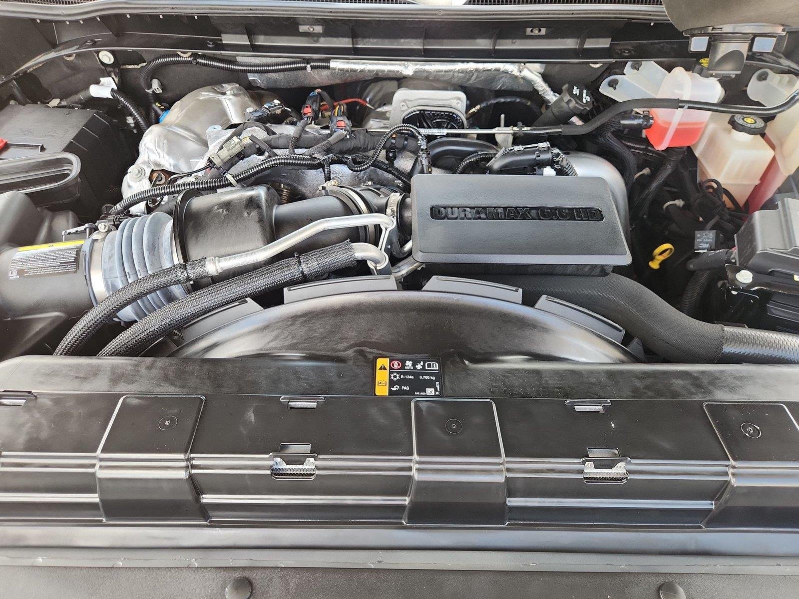 2025 Chevrolet Silverado 2500 HD photo 29 of 33