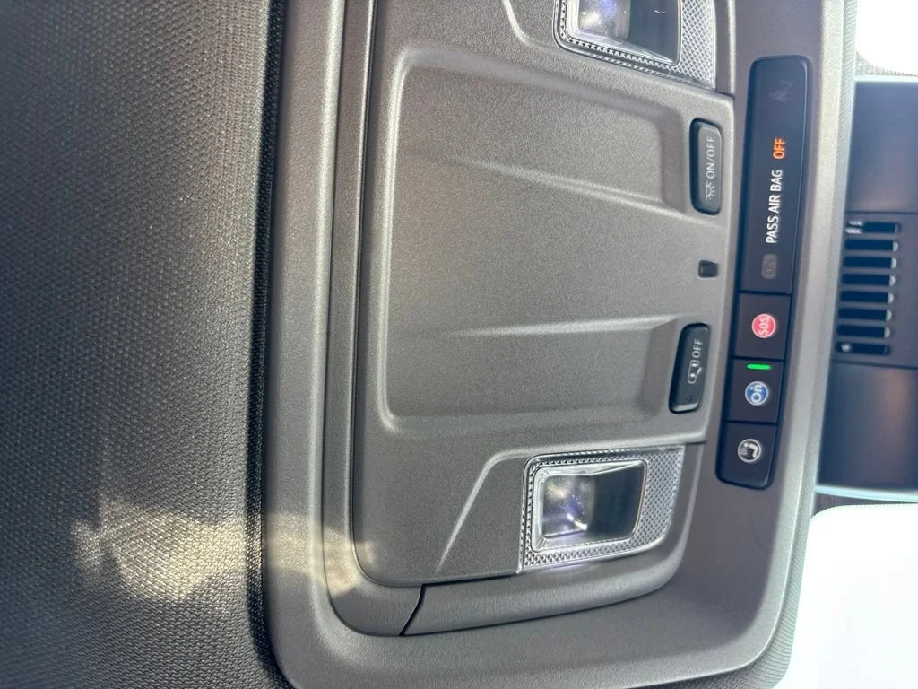 2024 Chevrolet Silverado 1500 Custom - Photo 21