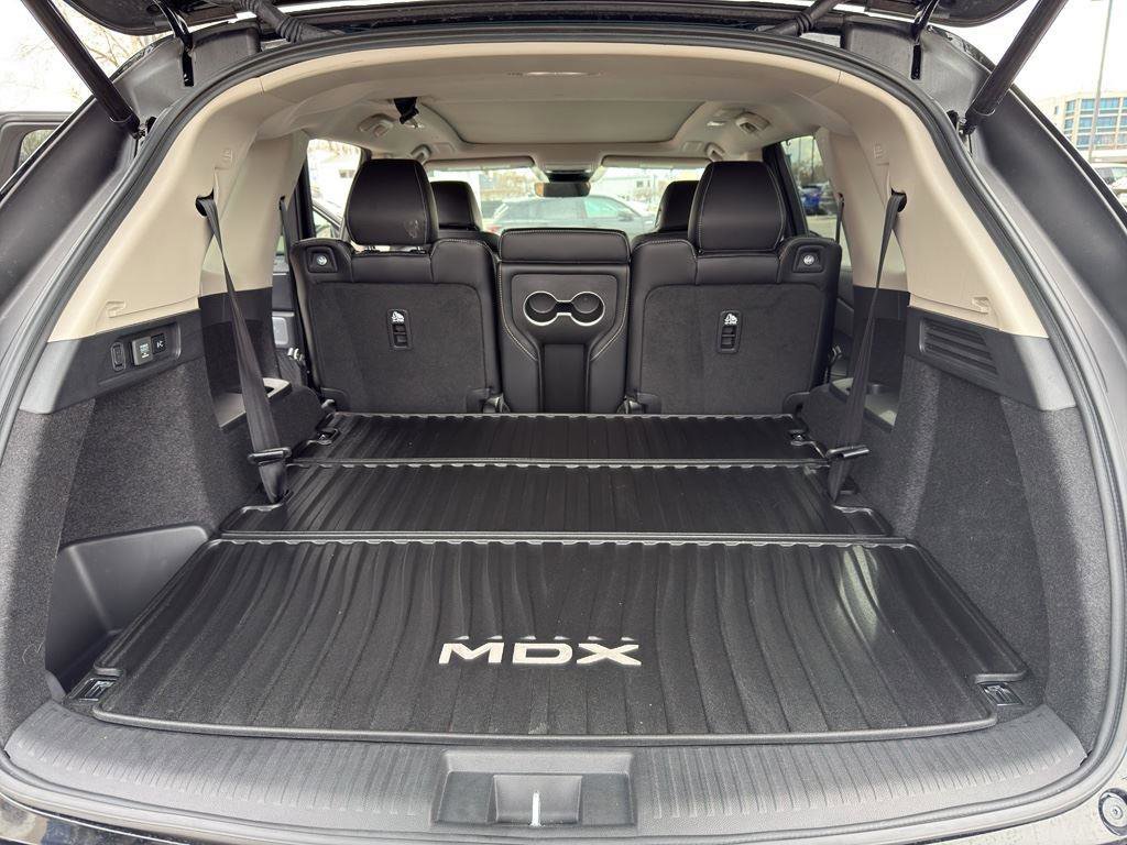 Certified Used 2025 Majestic Black Pearl Acura w/Technology Package image 28