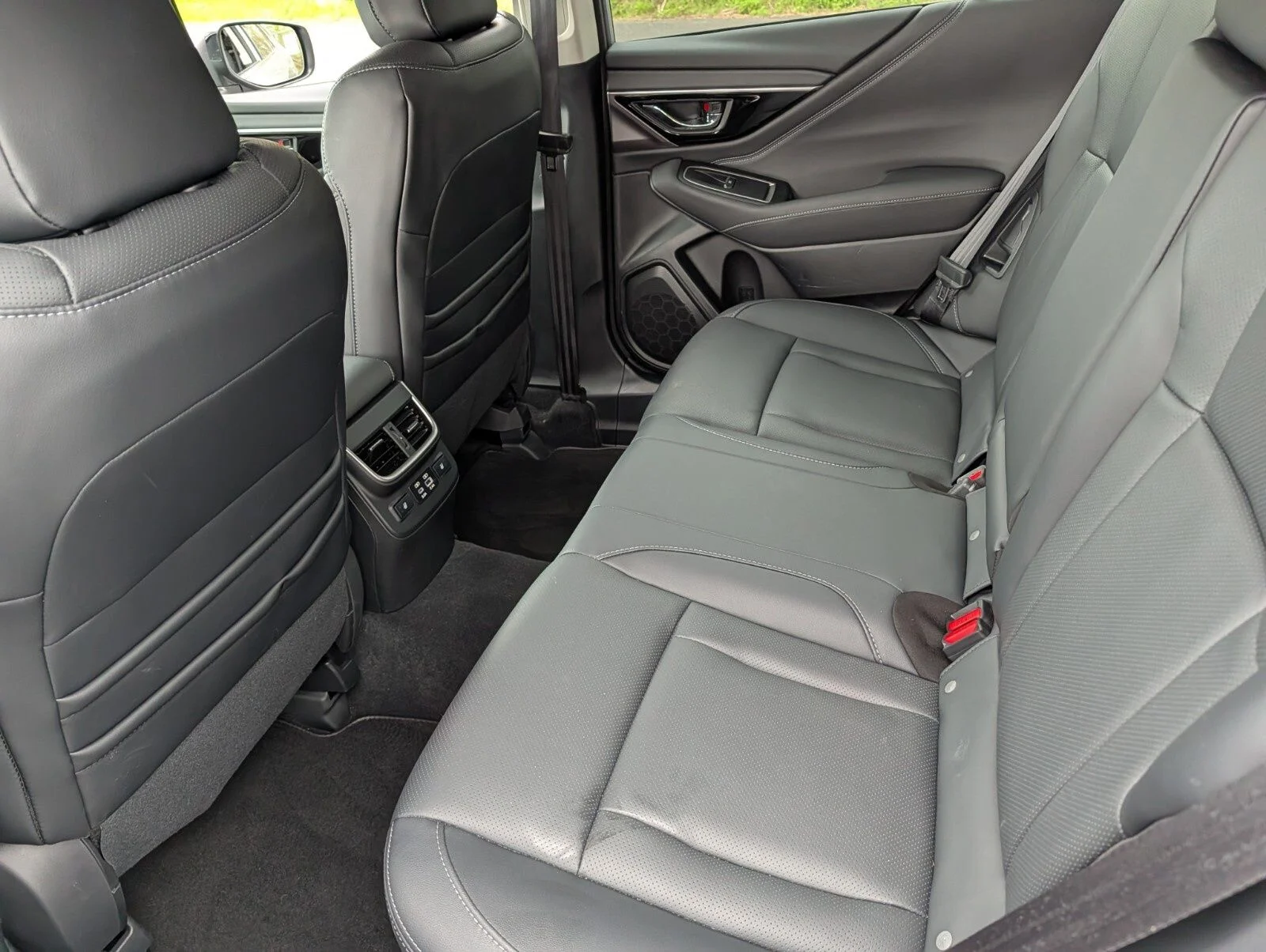 Used 2025 Silver Subaru Touring image 21