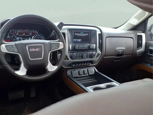 Used 2018 ONYX BLACK GMC SLT image 5