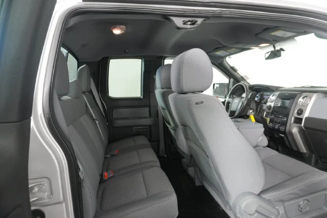 Used 2014 Ingot Silver Metallic Ford XLT image 30