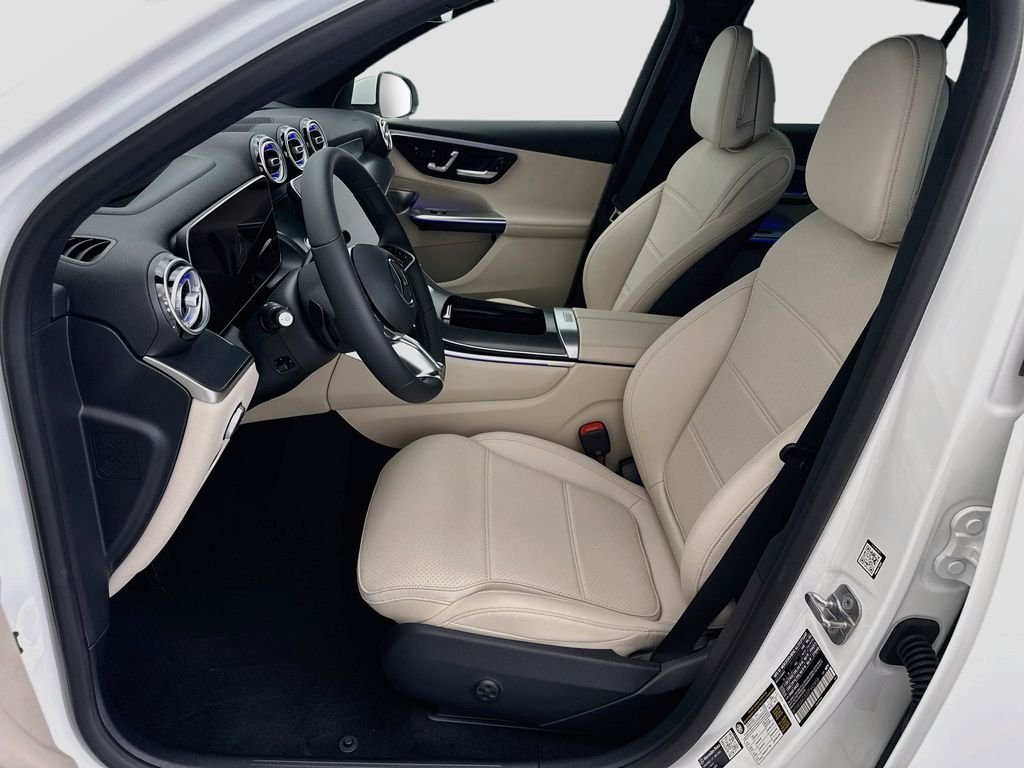 New 2027 Polar White Mercedes-Benz GLC 300 image 18