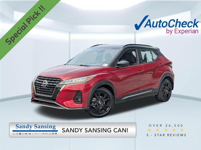 2022 Nissan Kicks SR