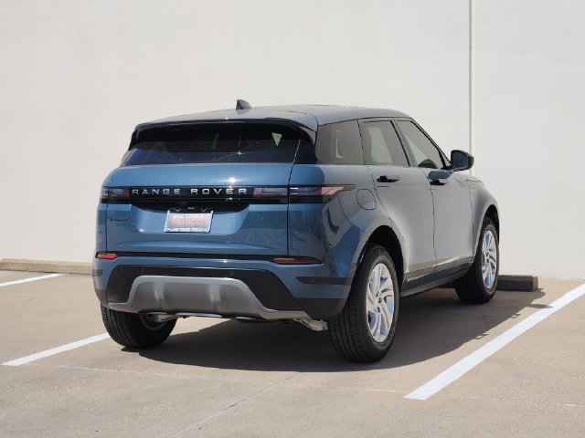 2026 Land Rover Range Rover Evoque 4