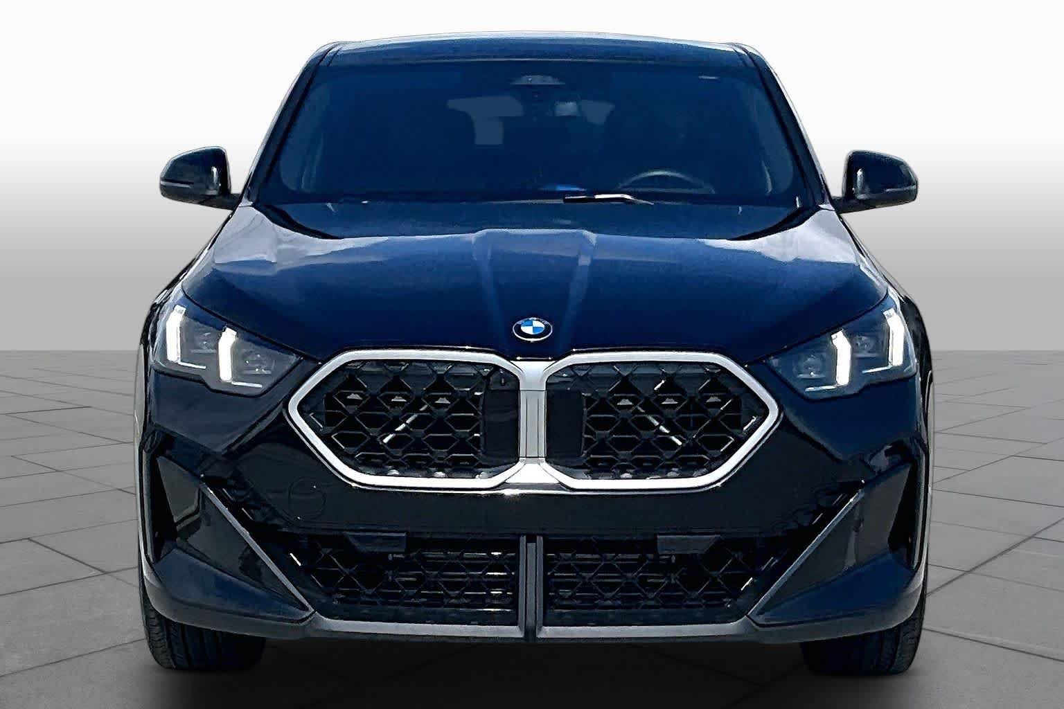 Used 2026 Black Sapphire Metallic BMW xDrive28i image 3