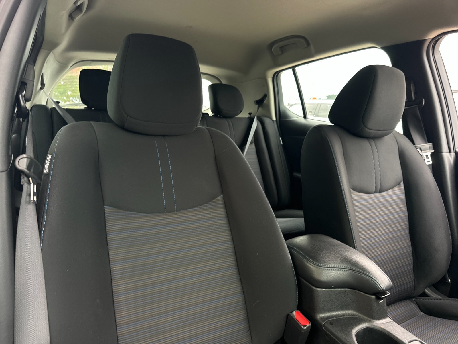 Used 2025 Super Black/Pearl White Nissan SV Plus image 15