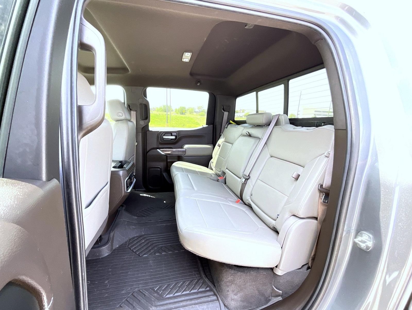 Used 2021 Gray Chevrolet LTZ image 19