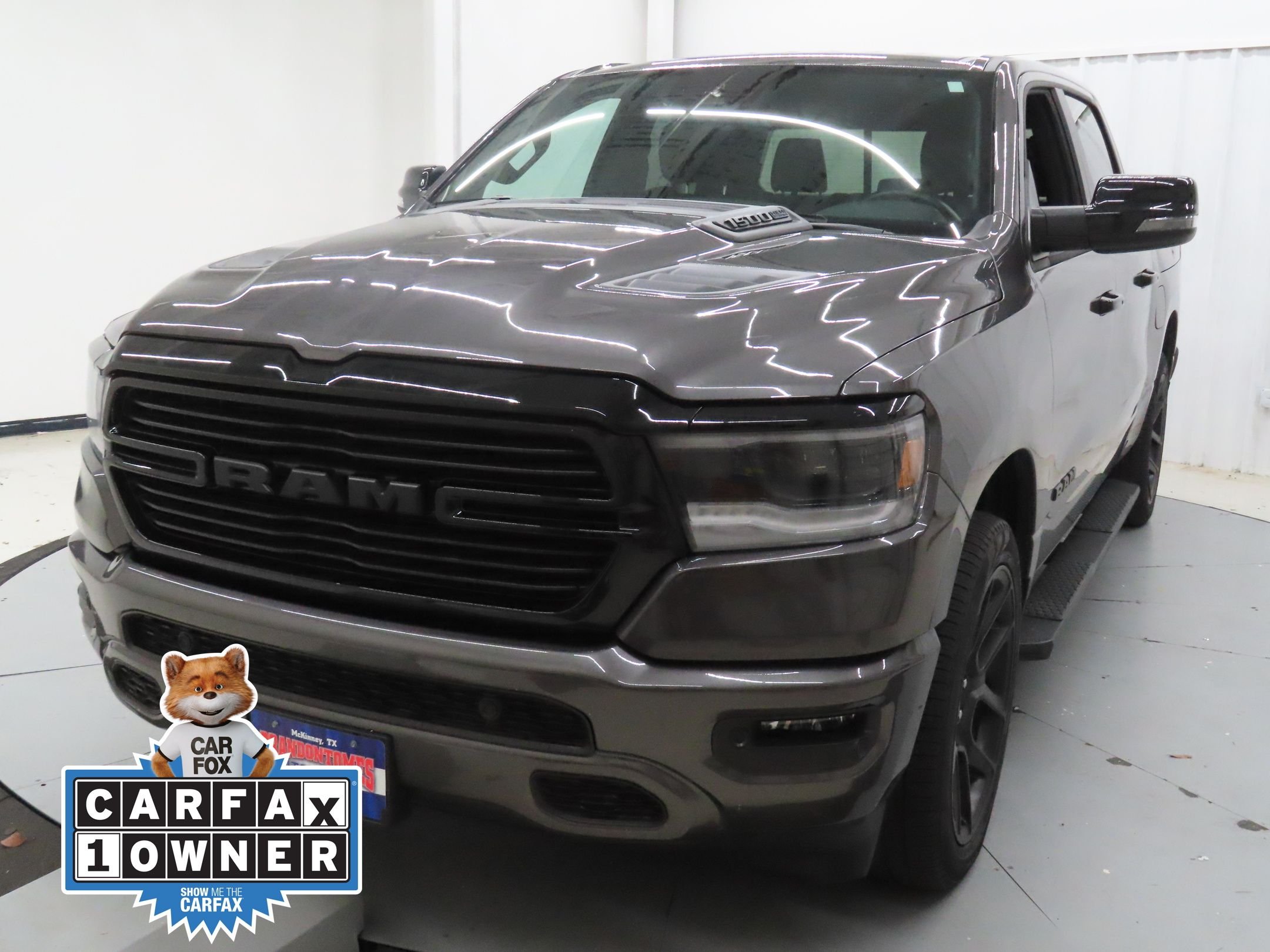 Used 2024 Gray Ram Laramie image 8