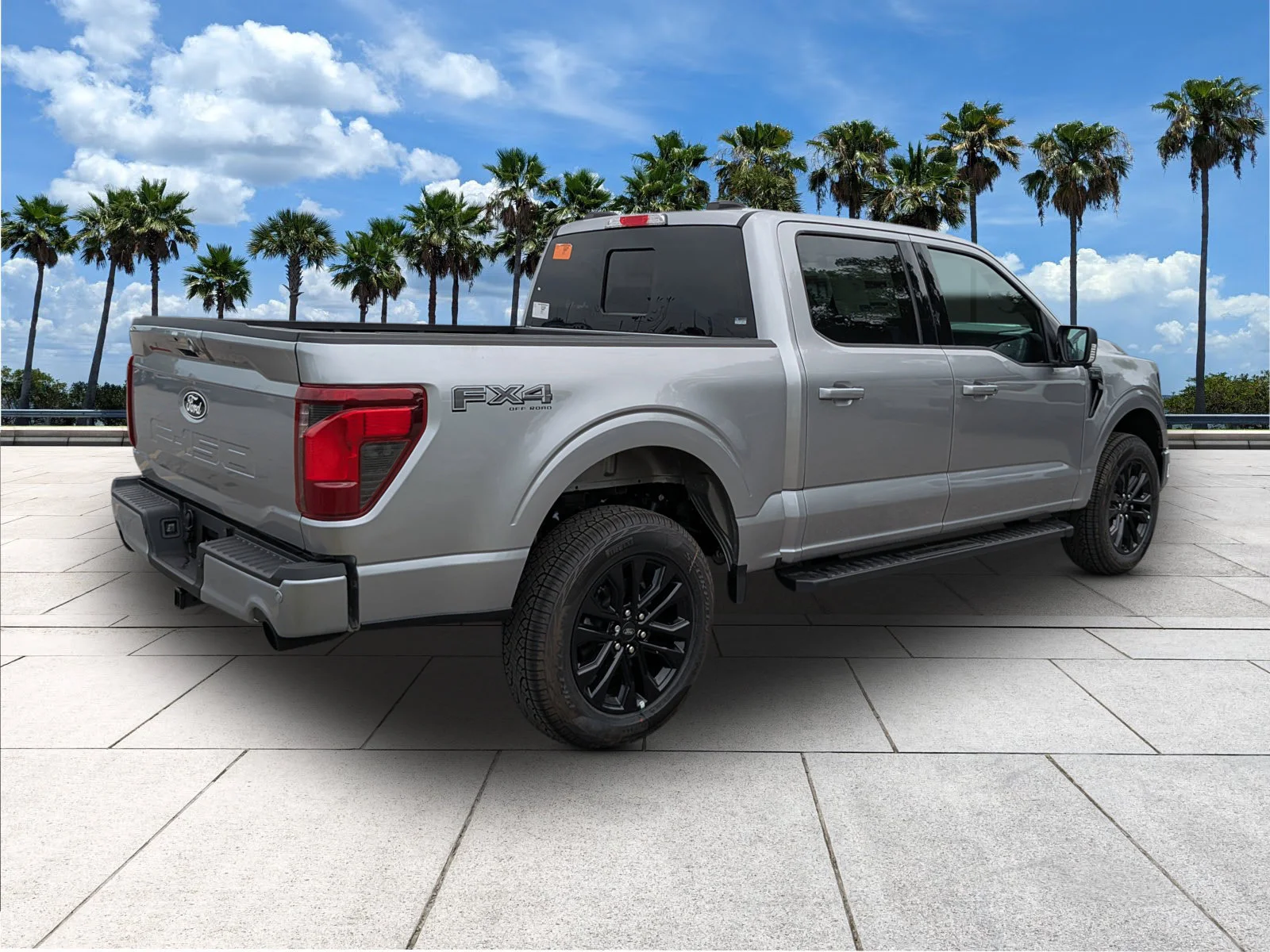 New 2026 Iconic Silver Metallic Ford XLT image 7