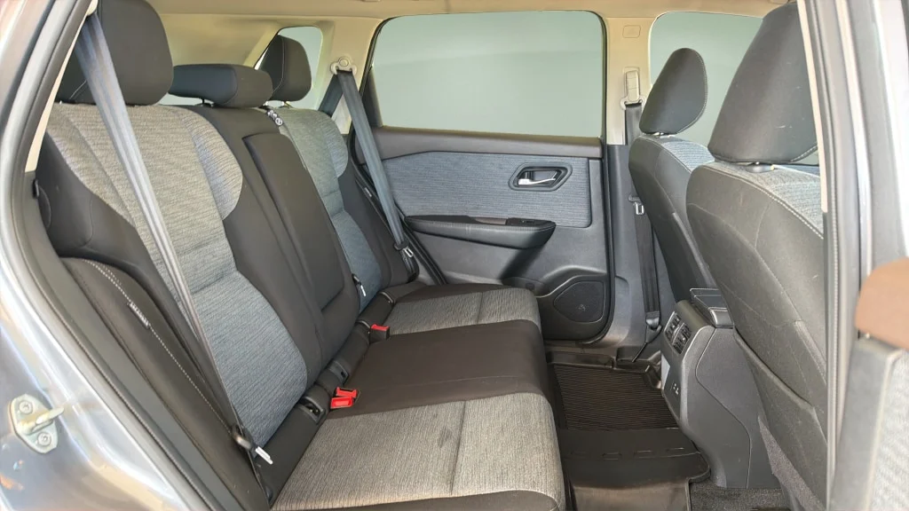 Used 2023 Gun Metallic Nissan SV image 14