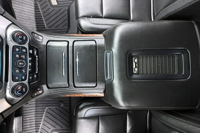 2016 Chevrolet Tahoe LTZ - Photo 37