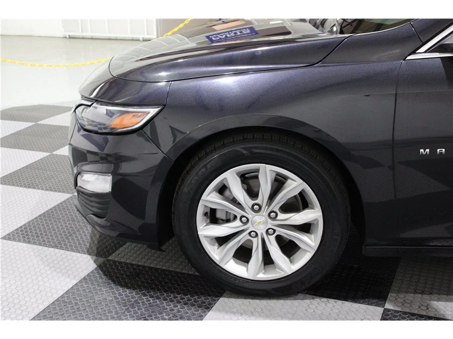 Used 2022 Dark Ash Metallic Chevrolet LT image 9