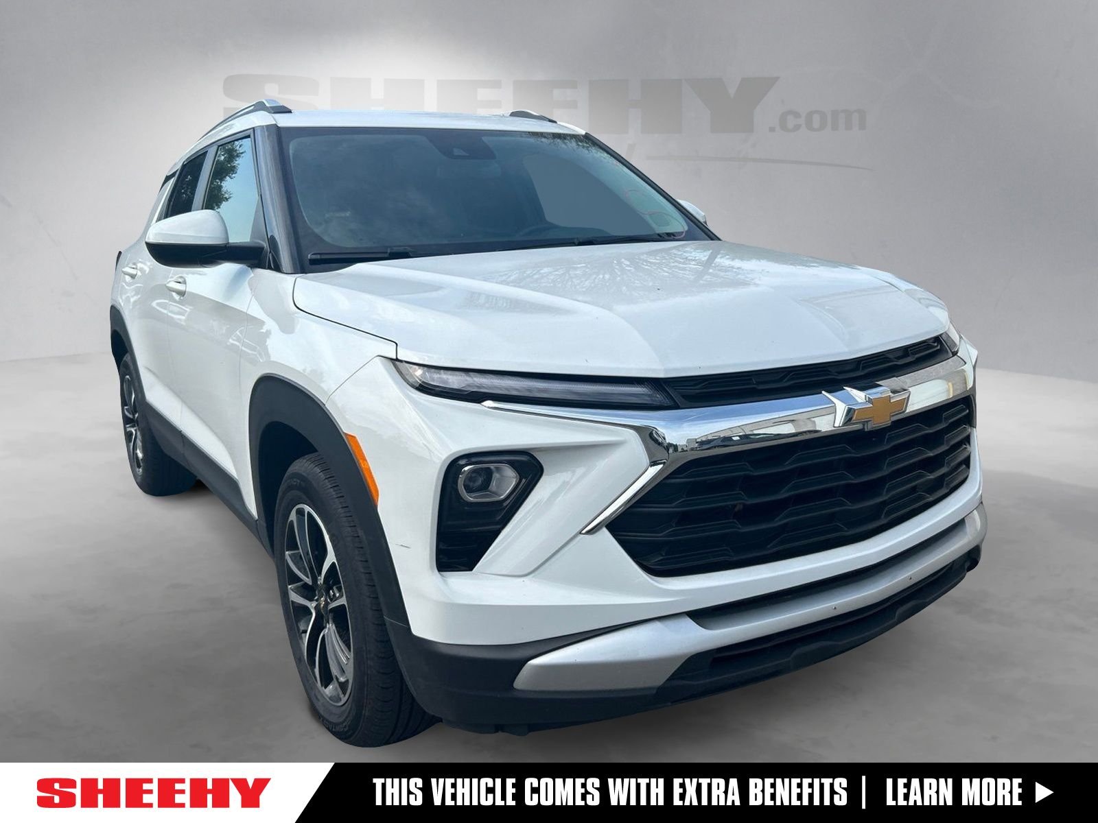 Used 2024 White Chevrolet LT image 1