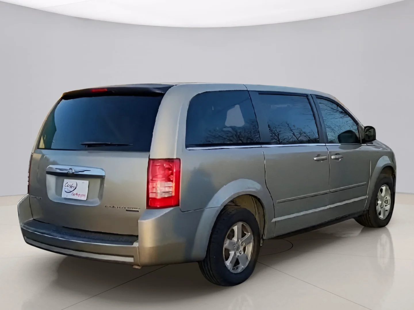 Used 2009 Gold Chrysler LX image 3