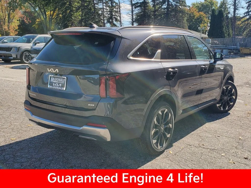 2026 Kia Sorento EX - Photo 3