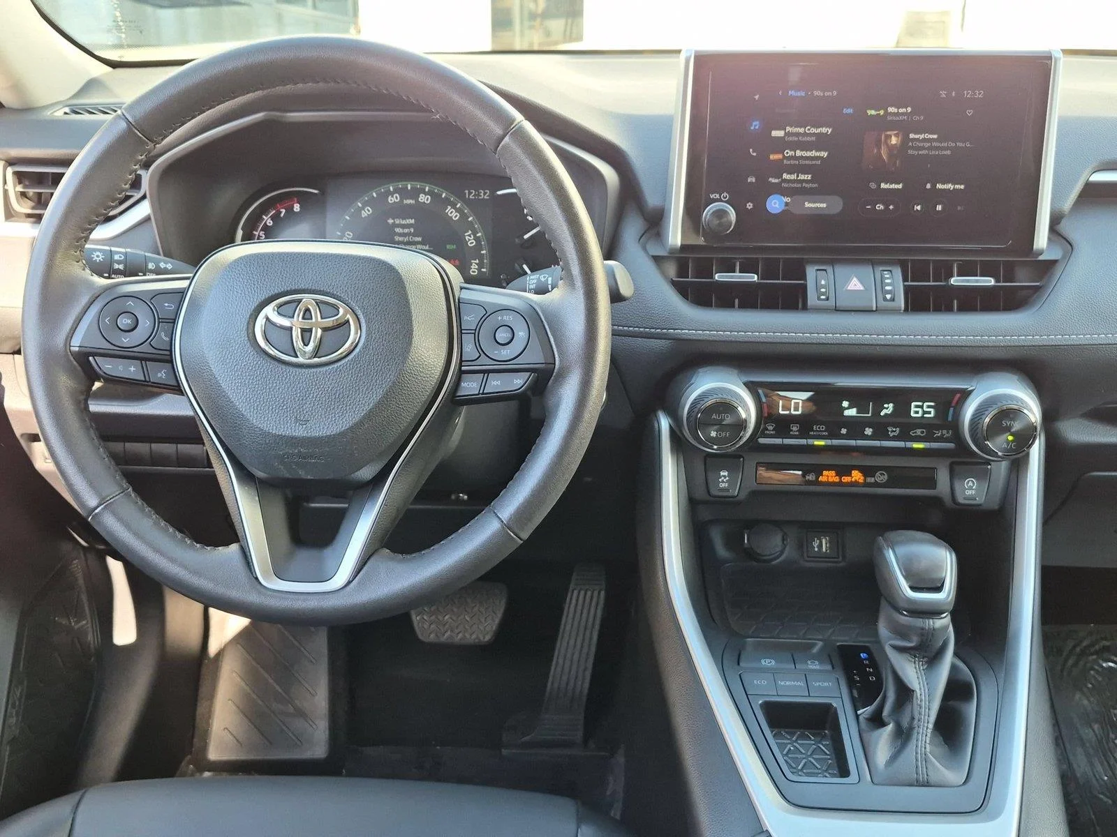 Used 2024 Blueprint Toyota XLE Premium image 31