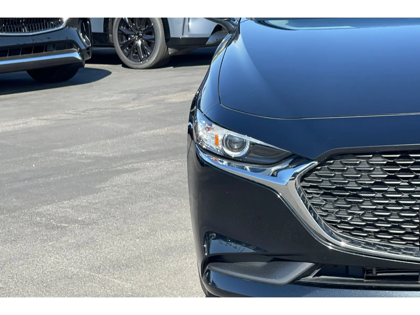 Used 2022 Jet Black Mica Mazda 2.0 image 42
